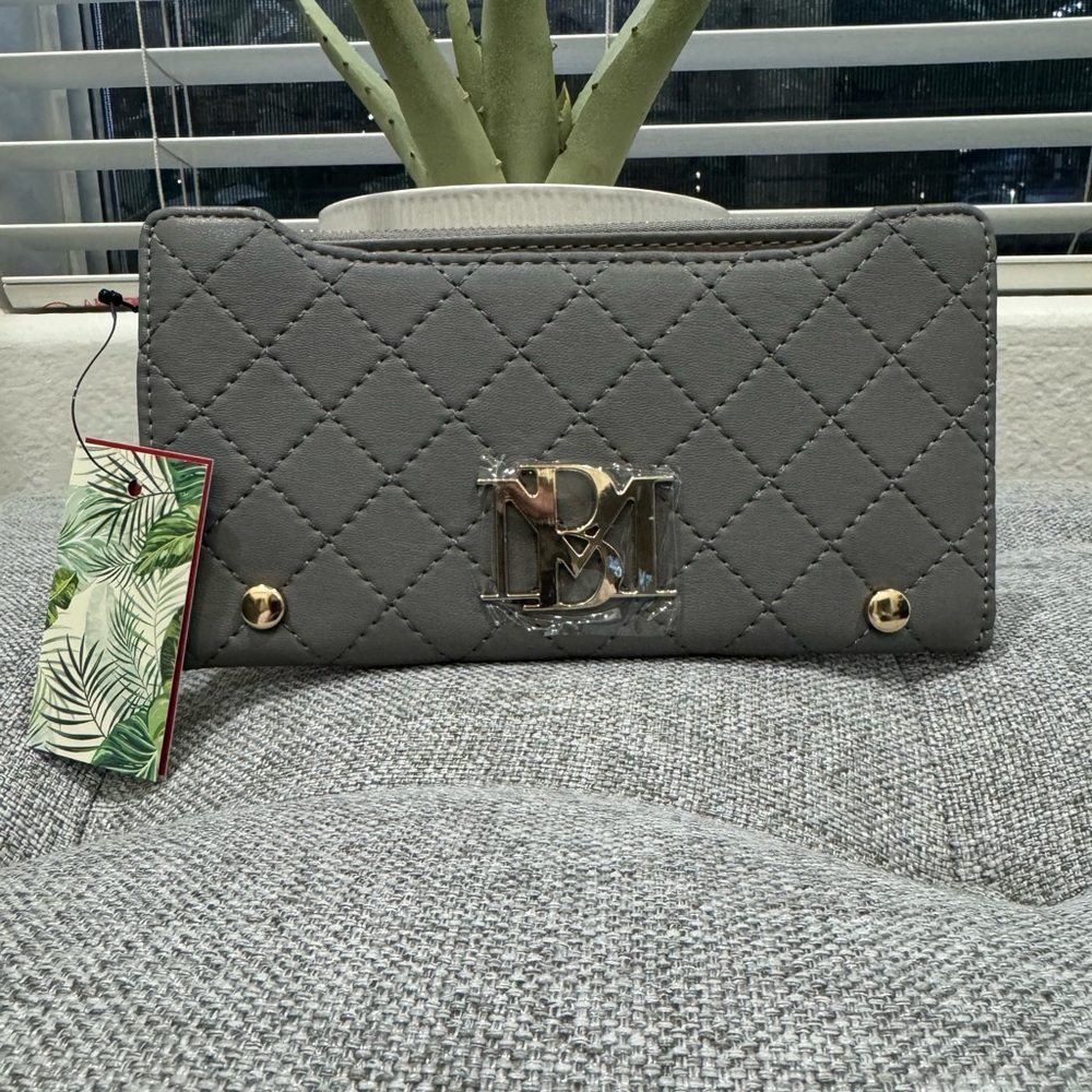 Badgley Mischka Grey Rectangle Wallet with Zipper for Coins